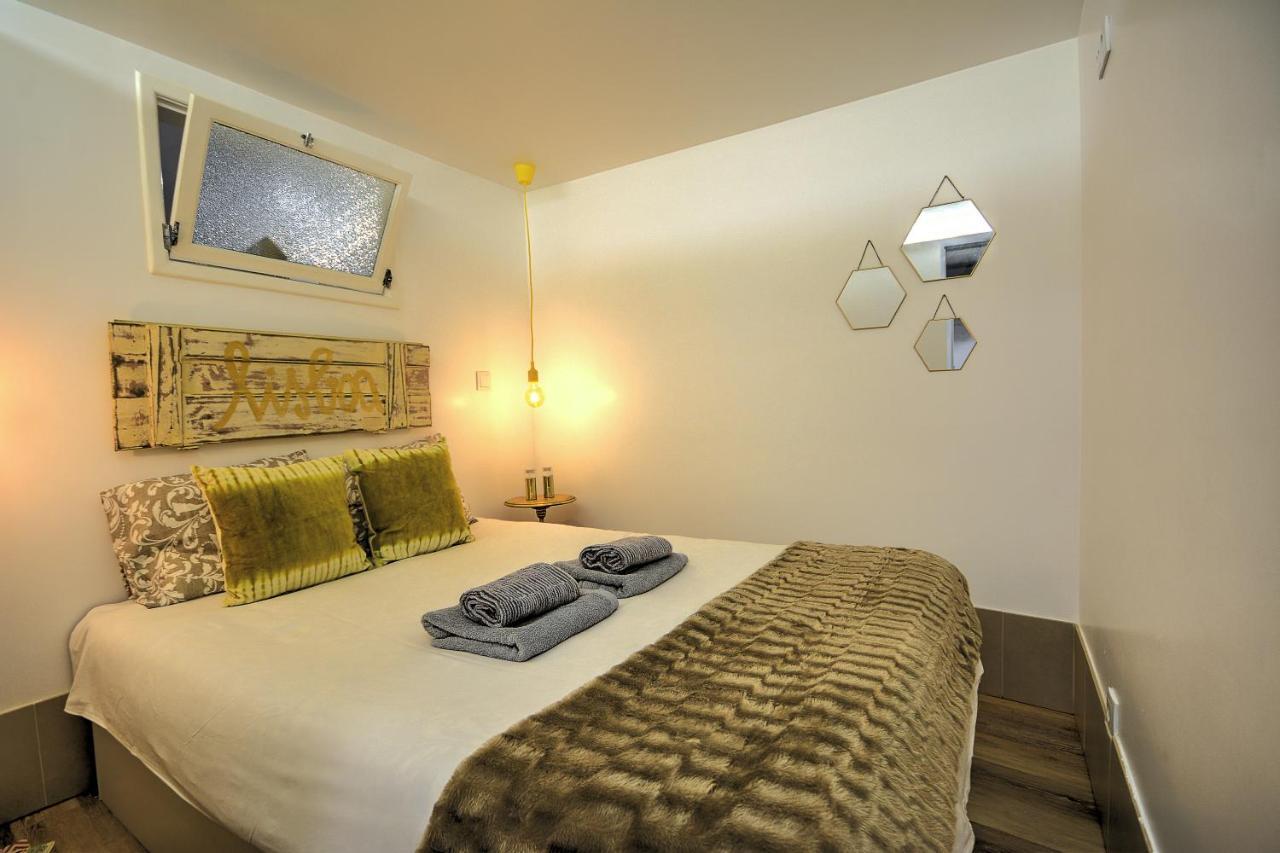 Traditional Apartment With A Terrace, Ac And Fast Internet Lisboa Exterior foto