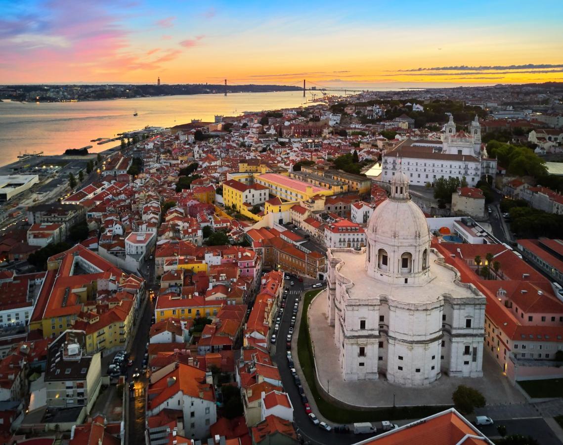 Traditional Apartment With A Terrace, Ac And Fast Internet Lisboa Exterior foto